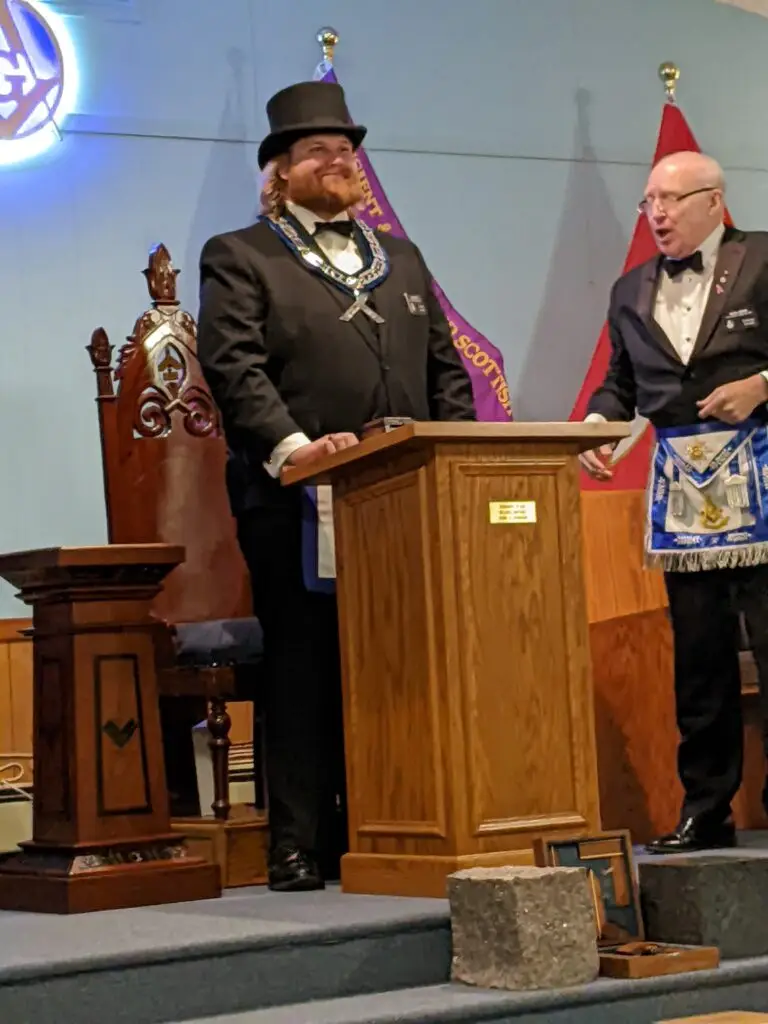 PXL_20211212_202753428.MP