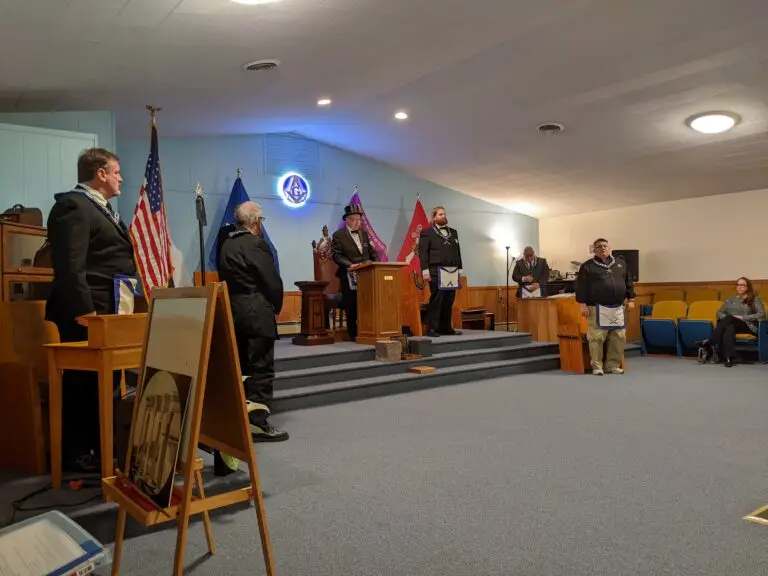 PXL_20211212_204402444